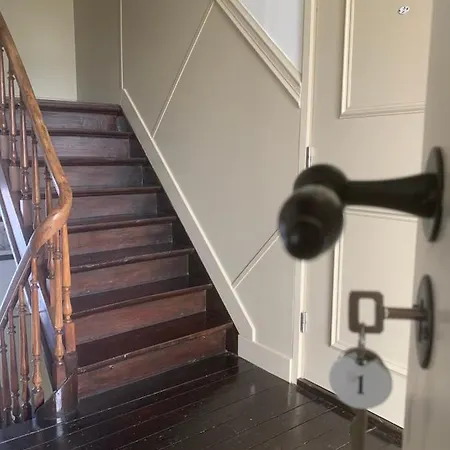 De Auw Sjoel Отель типа 