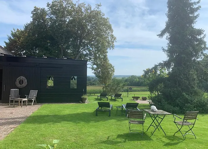 De Auw Sjoel Bed & Breakfast *